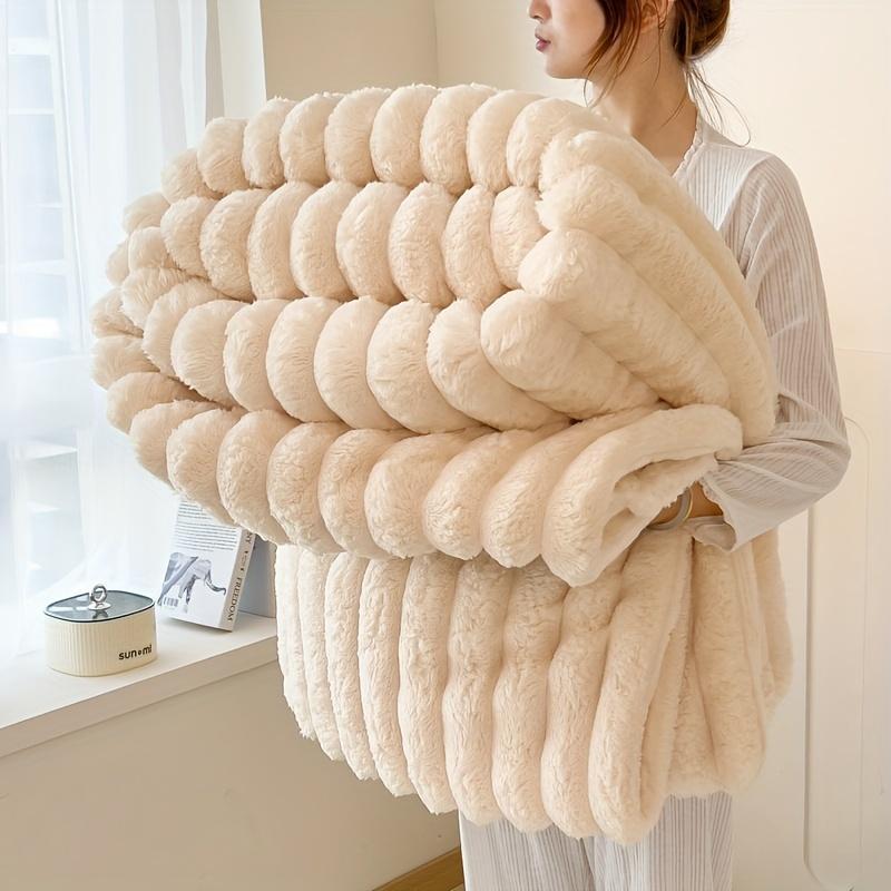Luxurious ultra-soft blanket, solid color, warm and comfortable. baby blanket is suitable for sofas, beds, offices and nurseries, an ideal gift for all seasons.