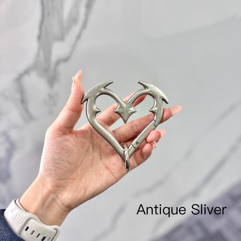 🔥Heartbreaker Carabiner Gothic Heart-Shaped Metal Keychain