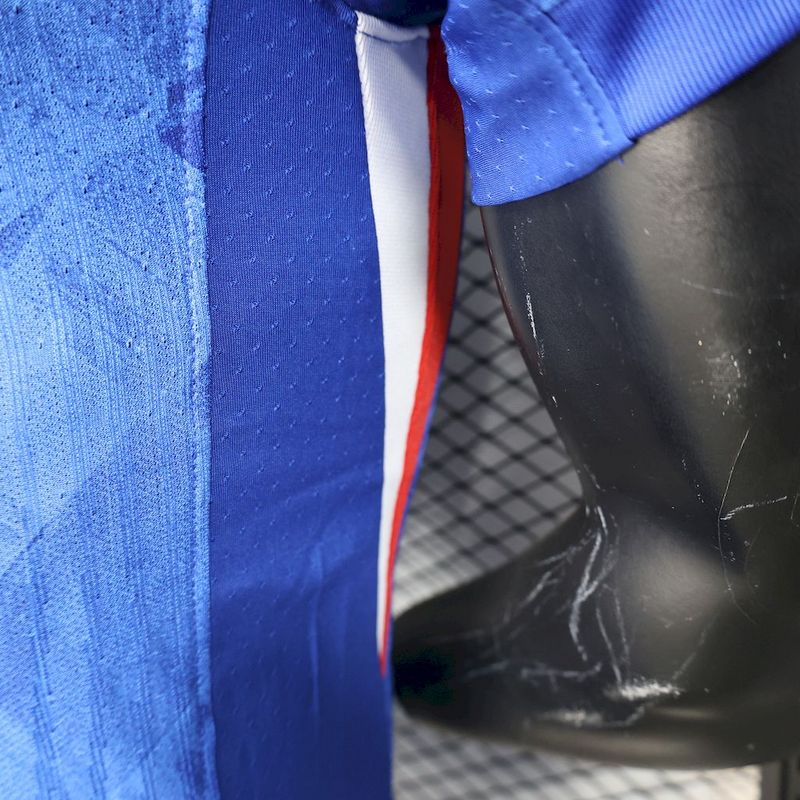 NEW！！Player Version 25-26 Chelsea blue 1:1 Thai Quality Football Shirt