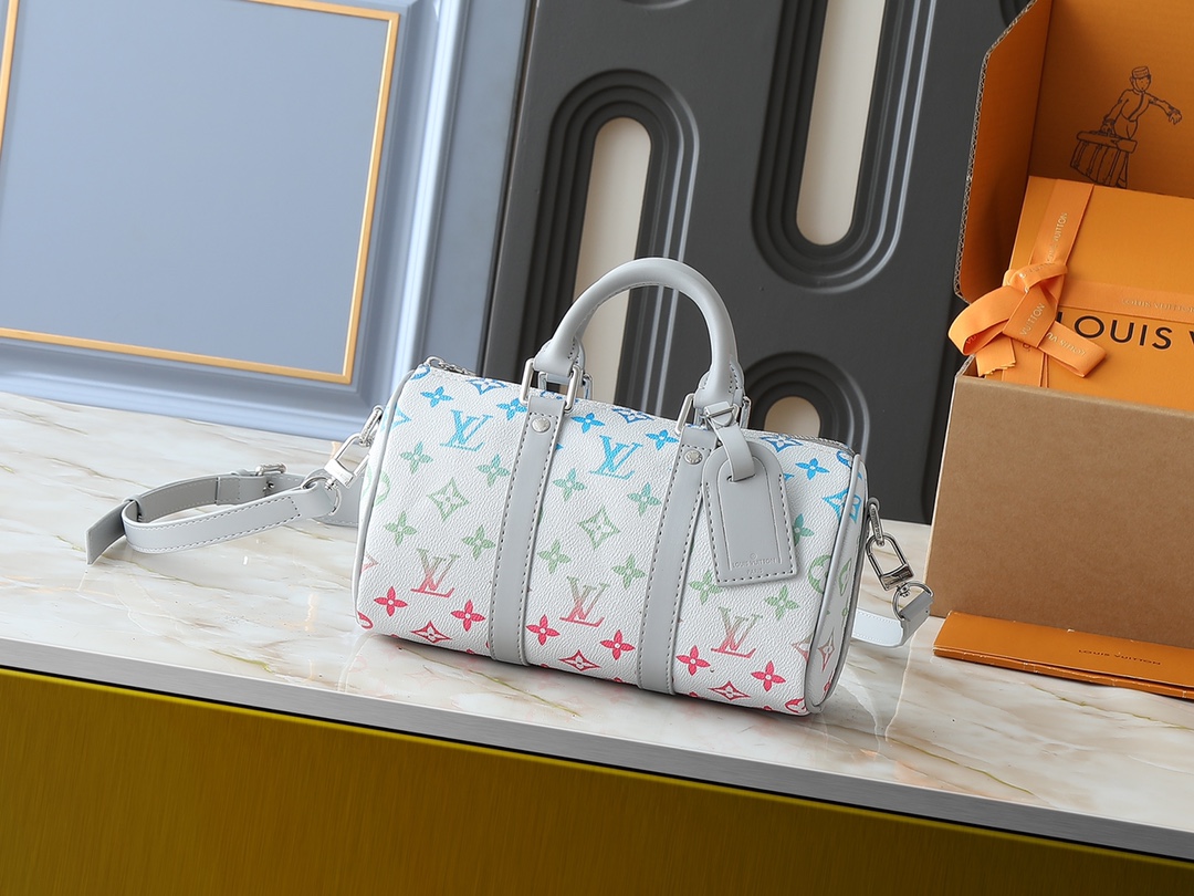 Luxury Designer Bag Women's Fashion Bag Gradient Rainbow White Handbag Concentrated leather handle detachable shoulder strap Trend style