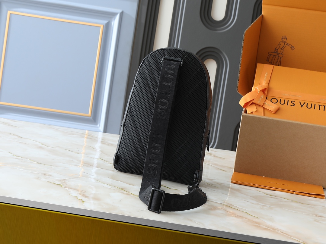 Luxury Designer Bag Women's Fashion Bag Pattern Black Shoulder Bag Rounded Lines Front clamshell magnetic buckle open and close adjustable shoulder strap