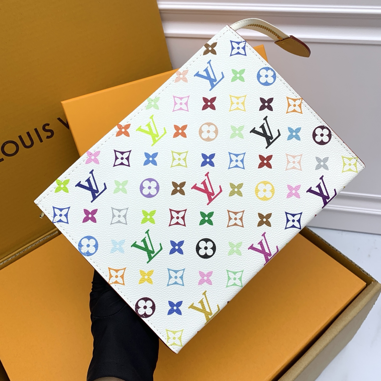 Luxury designer bag Women's fashion bag White canvas toilet bag has a card slot, lipstick bag lining with washable material easily put into the bag