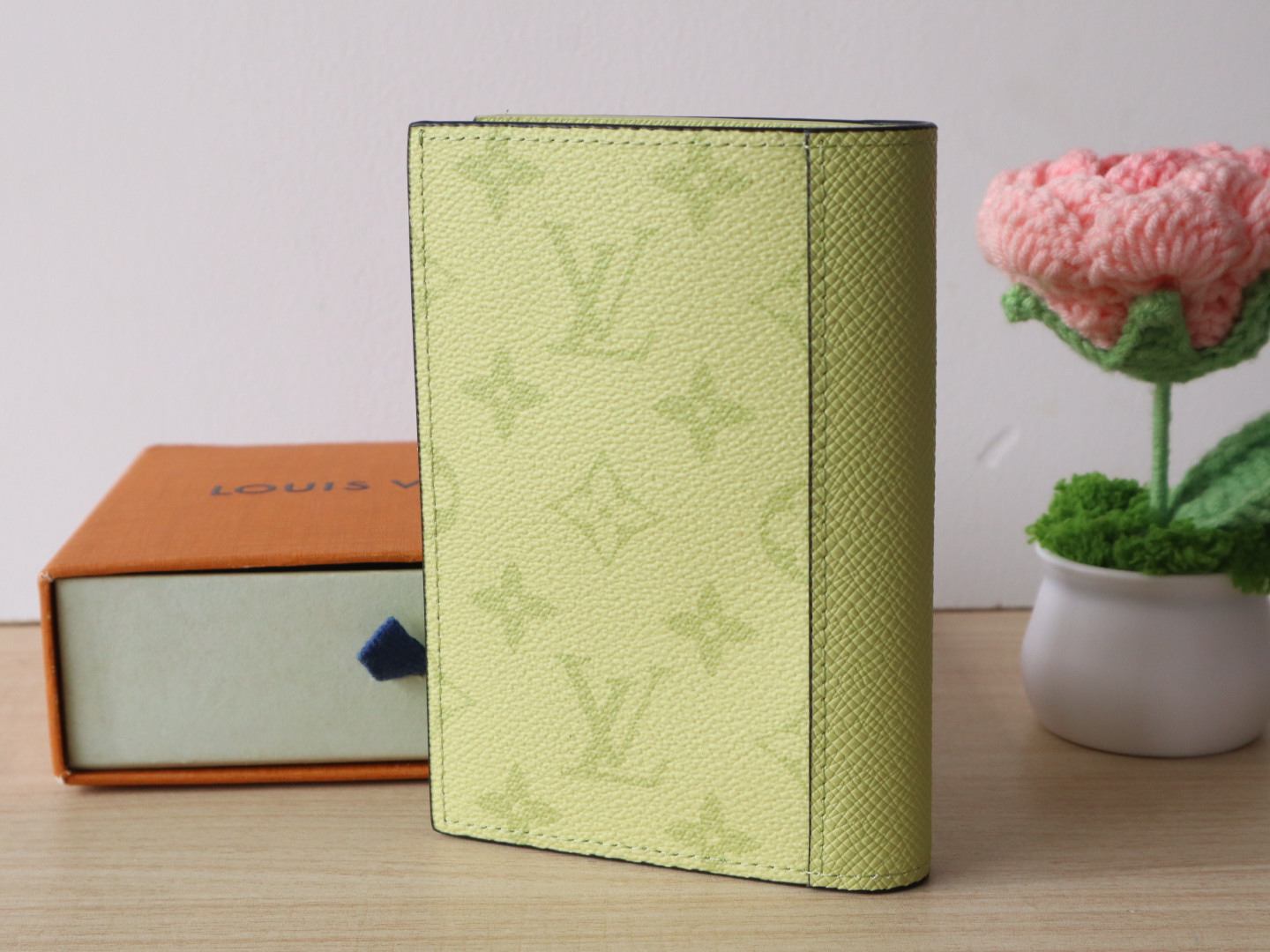 Luxury designer bag fashion bag yellow top counter quality real shot