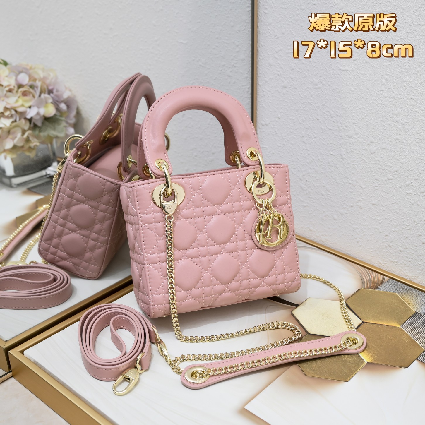Luxury Designer Bag Women's Fashion Bag Gold Buckle 3 platettes Pink Banquet Event Sheepskin with temperament Soft and full patent leather foreign style Scratch resistant comfortable Two shoulder straps alternate use
