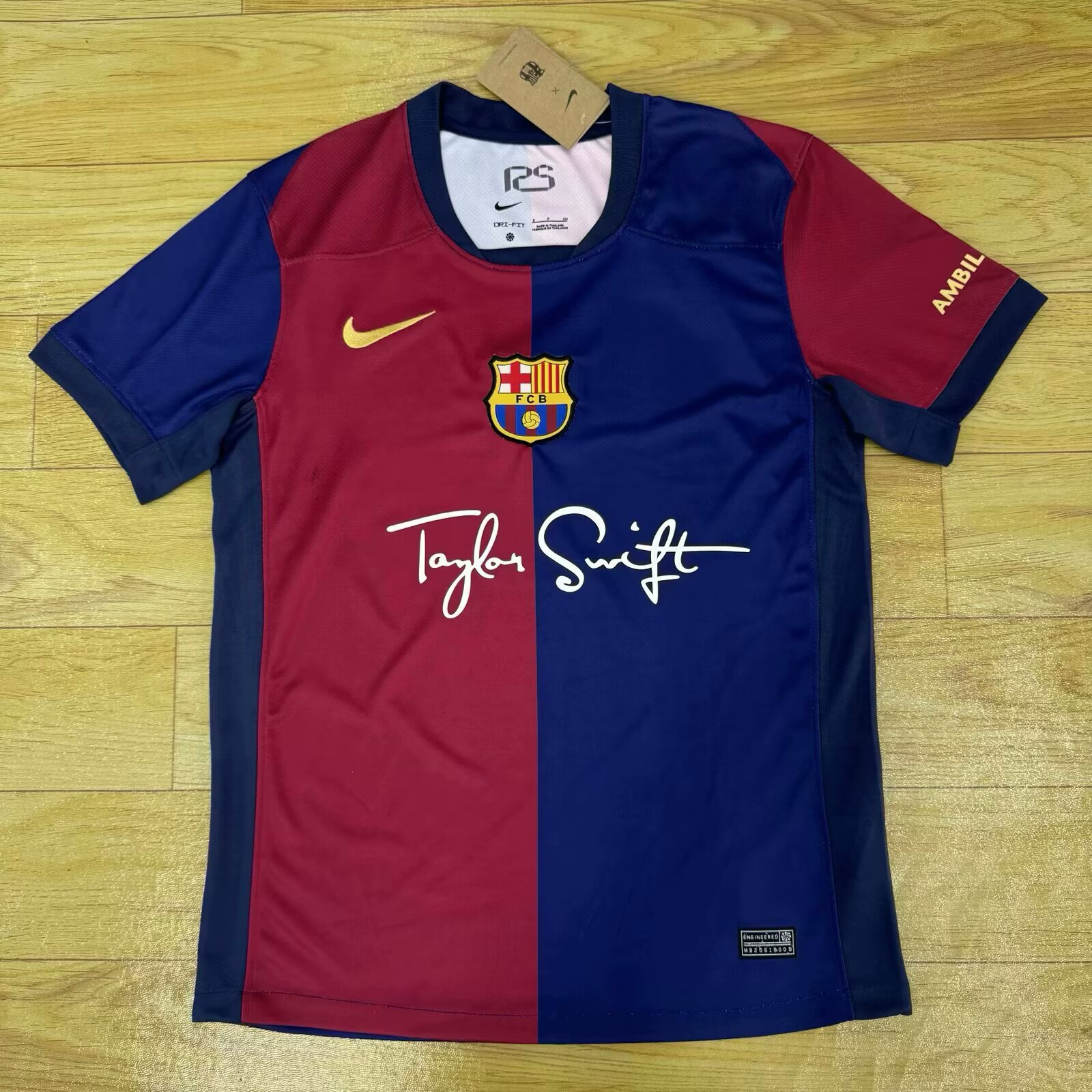 25-26 Barcelona Taylor Swift Signed Edition jersey 1:1 Thai Quality football shirt