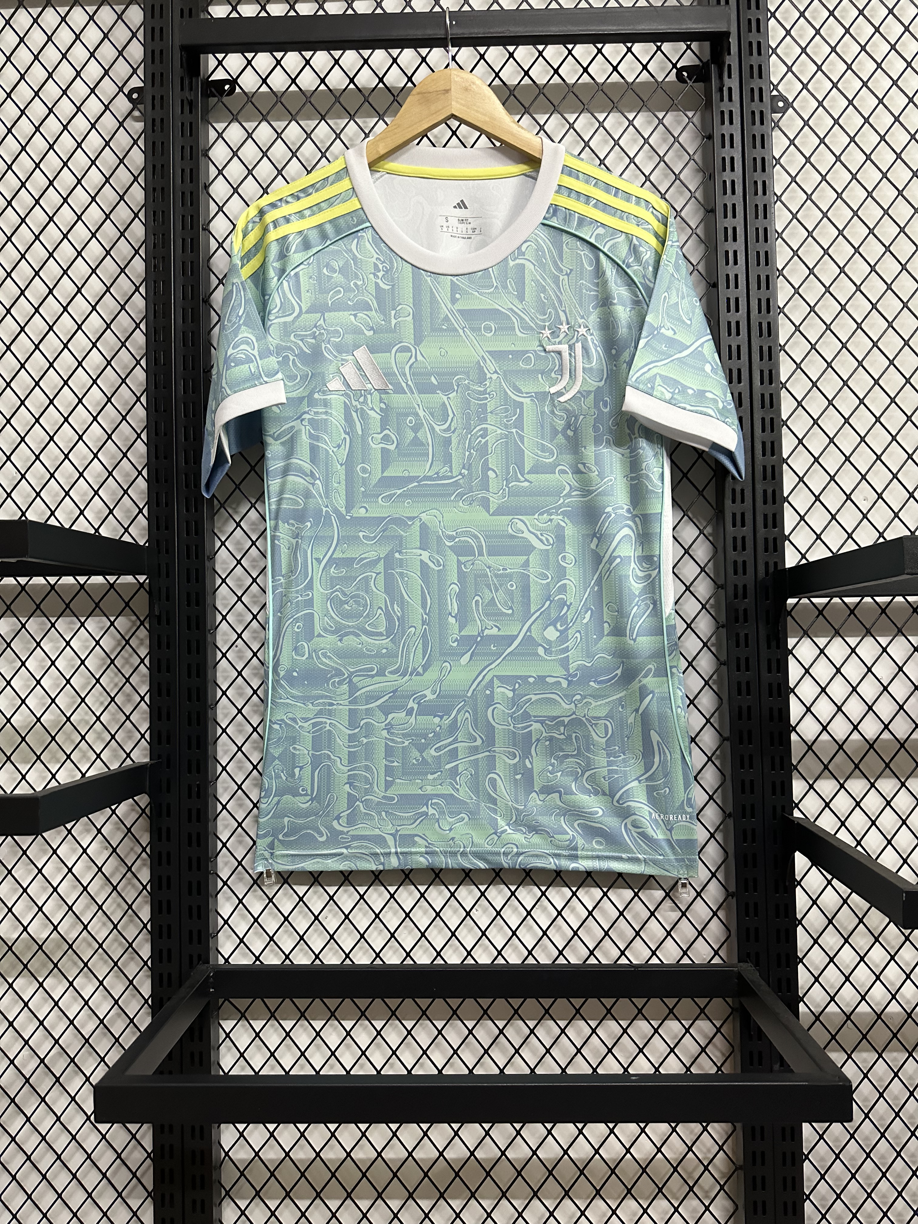 25-26 Juventus Away jeysey 1:1 Thai Quality Football Shirt