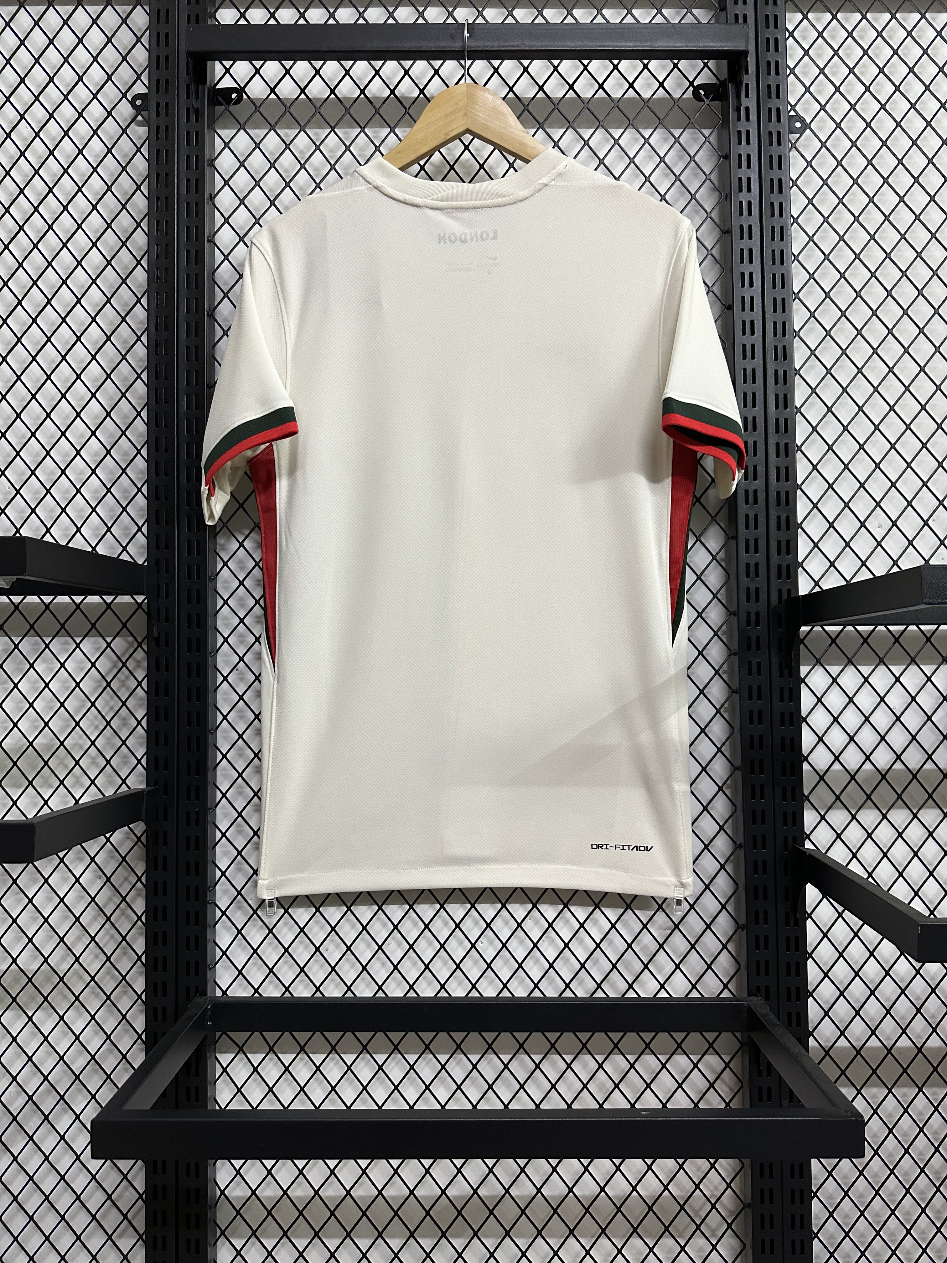 NEW！！25-26 Chelsea white 1:1 Thai Quality Football Shirt