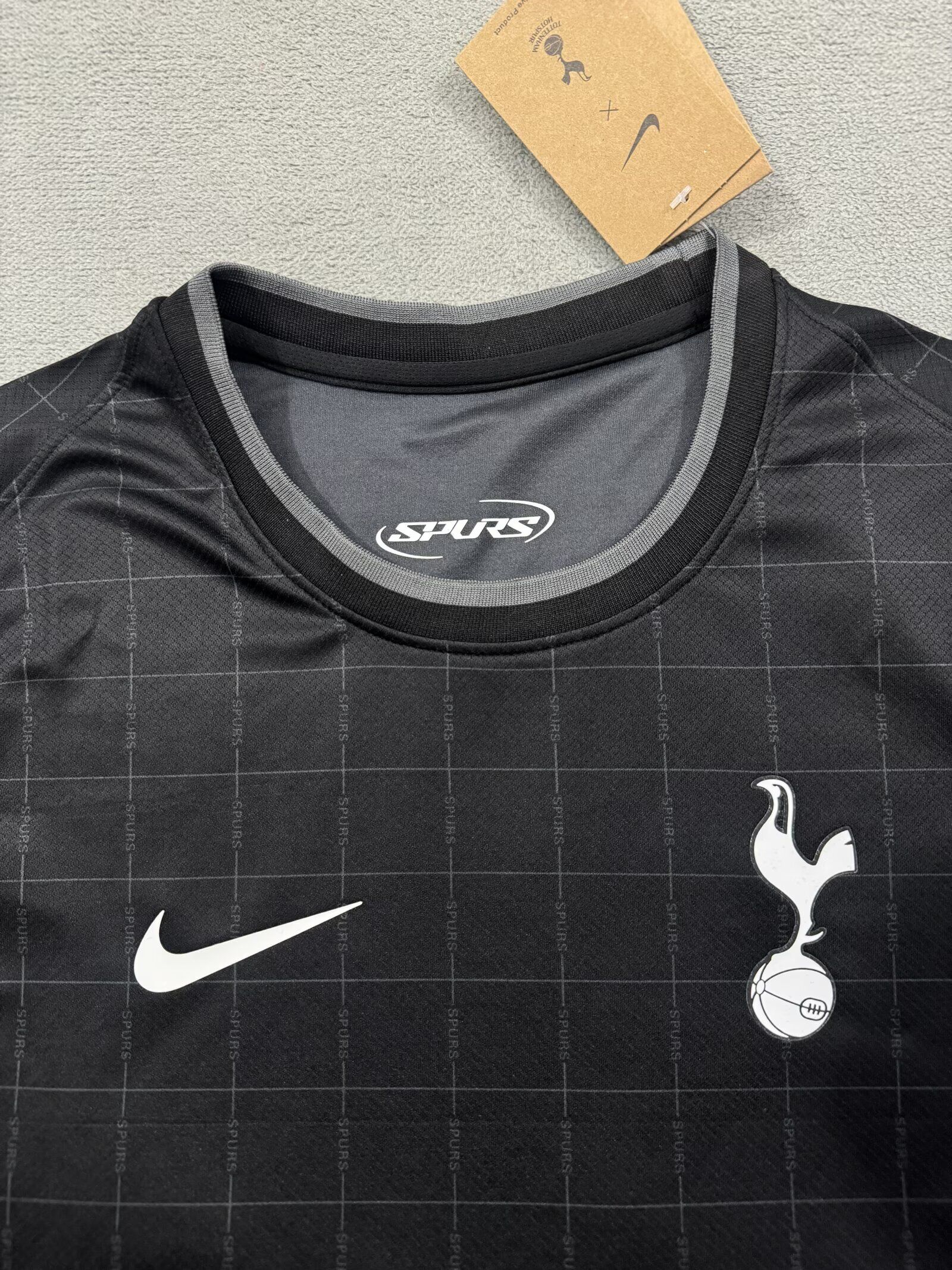 25-26 Tottenham Hotspur Away jeysey 1:1 Thai Quality Football Shirt