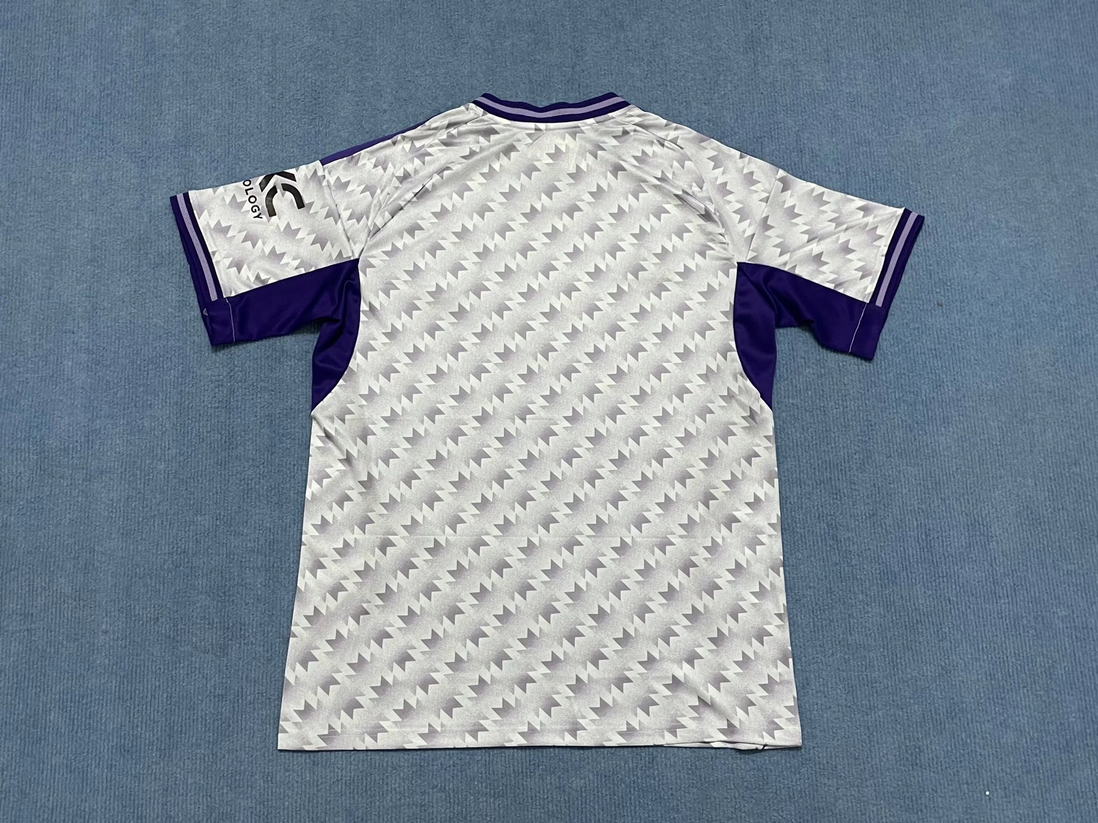 25-26 Manchester United Away jeysey 1:1 Thai Quality Football Shirt