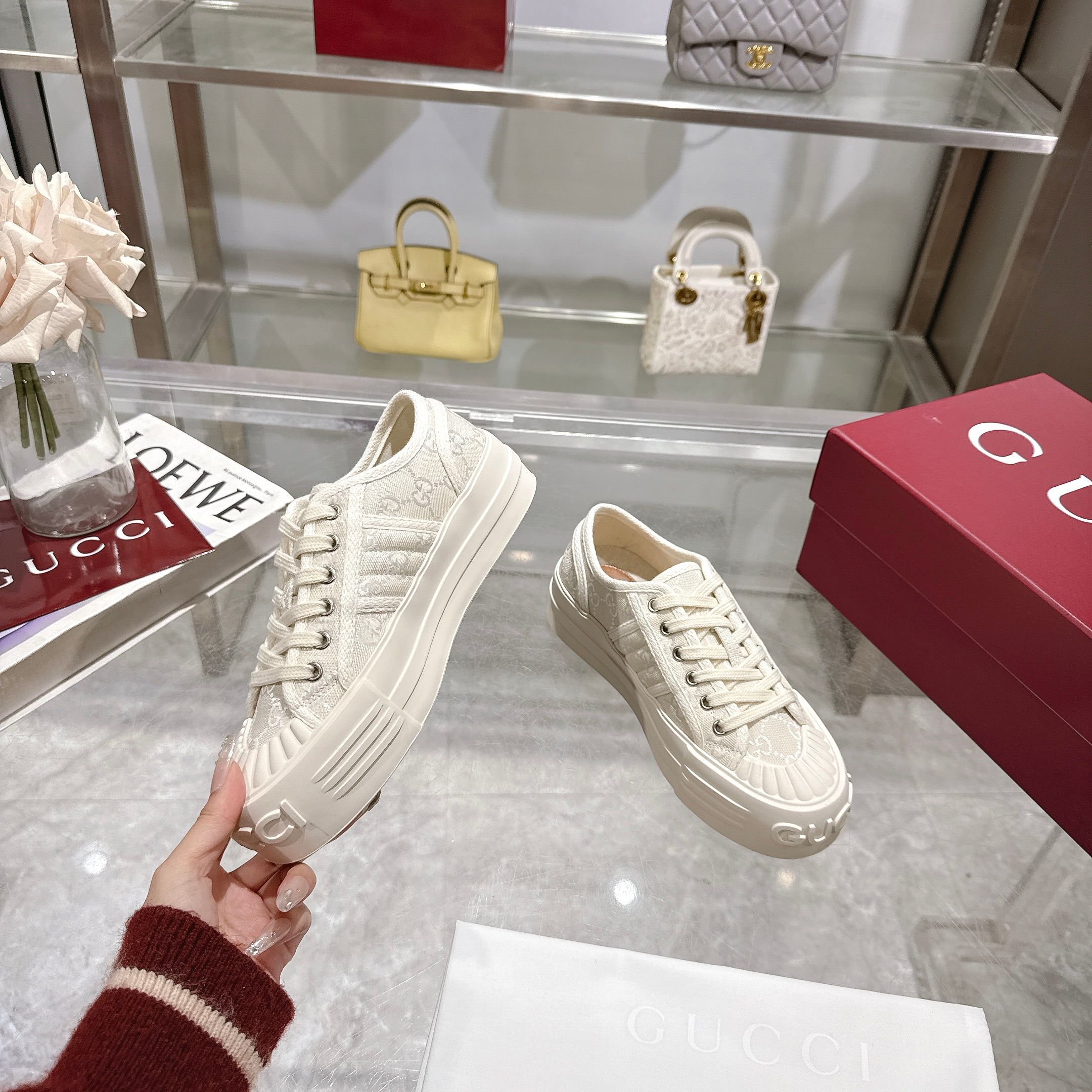 Women designer Canvas shoes Lactation Casual shoes Thick-base printing Rubber sole Bright and comfortable Original 1:1