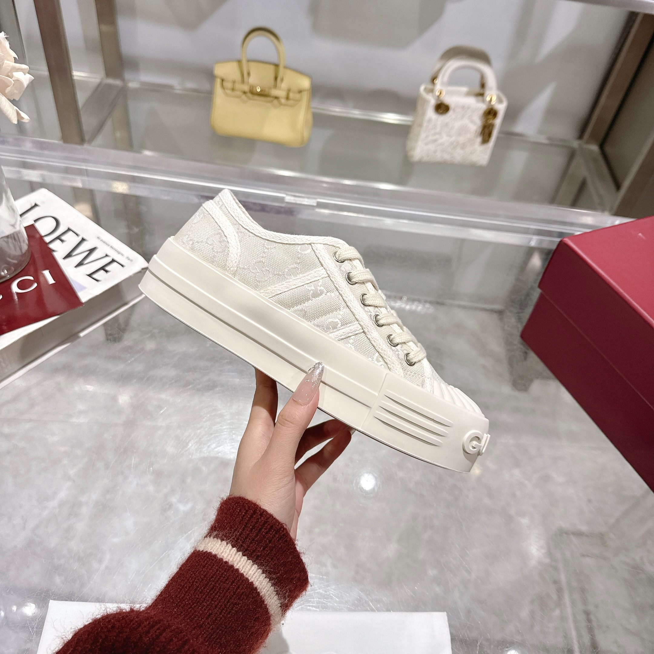 Women designer Canvas shoes Lactation Casual shoes Thick-base printing Rubber sole Bright and comfortable Original 1:1