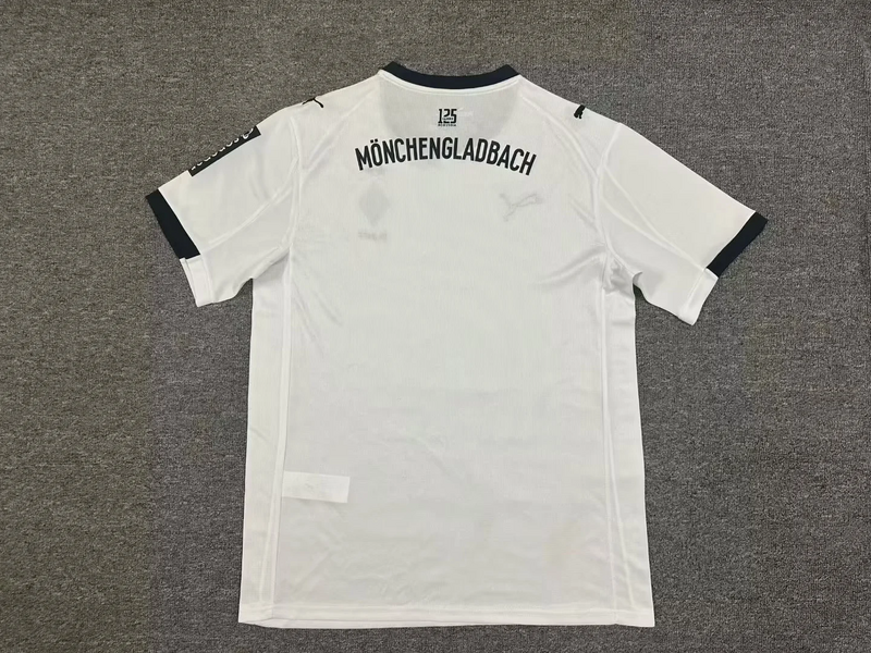 25-26 Mönchengladbach home soccer jersey 1:1 Thai Quality Football shirt