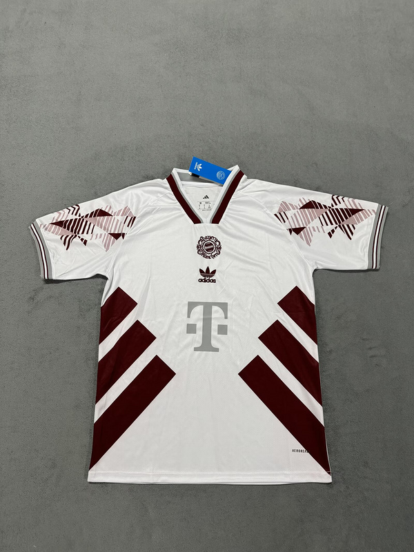 25-26 Bayern white special jersey 1:1 Thai Quality Football shirt