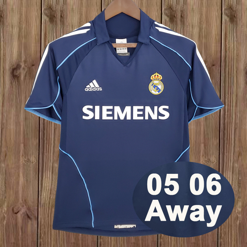 Retro 2005-2006 Real Madrid Away