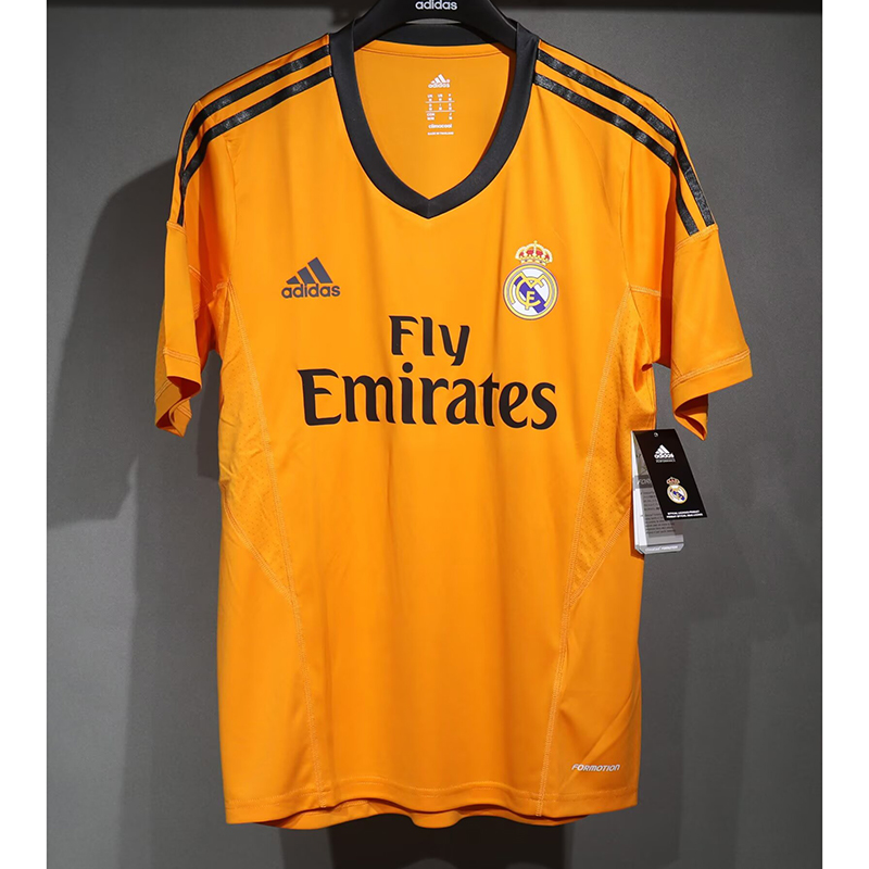 Retro 2013-2014 Real Madrid 3rd Player