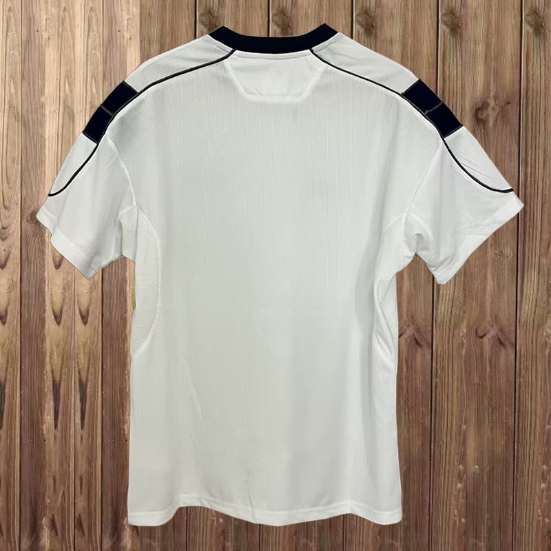 Retro 2000-20001 MANU Away