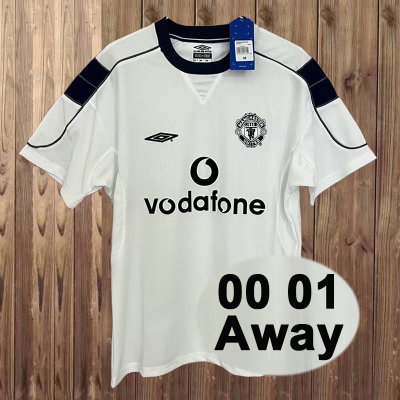 Retro 2000-20001 MANU Away