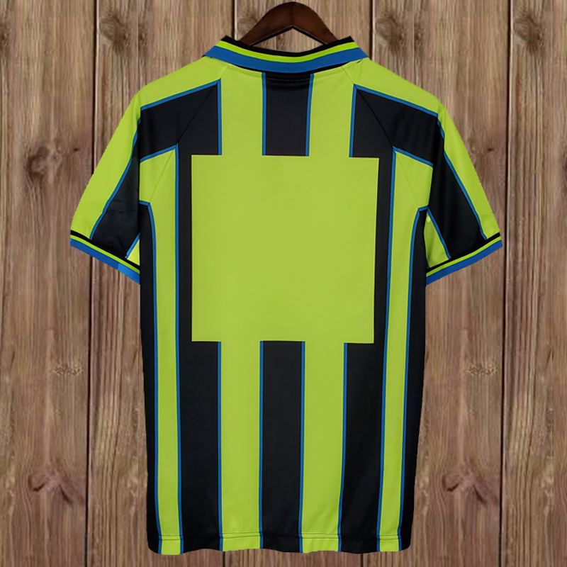 Retro 1998-1999 Manchester City Away