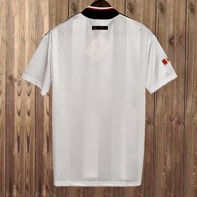 Retro 1998-1999 MANU away
