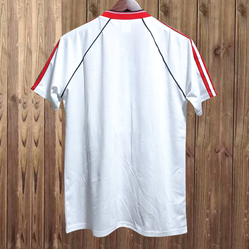 Retro 1988-1990 MANU away