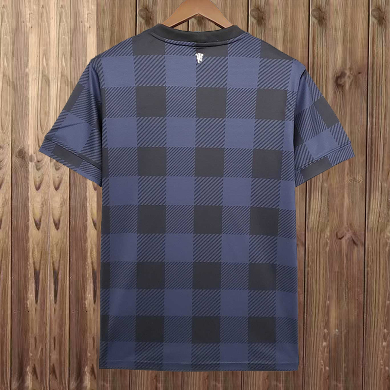 Retro 2013-2014 MANU Away