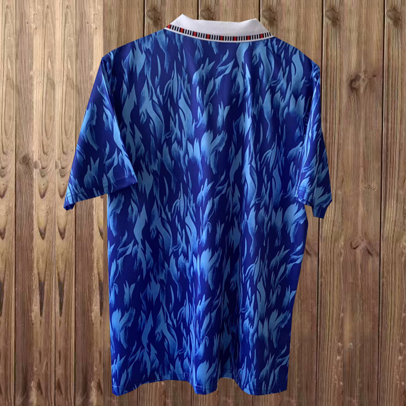 Retro 1991-1993 Southampton Away