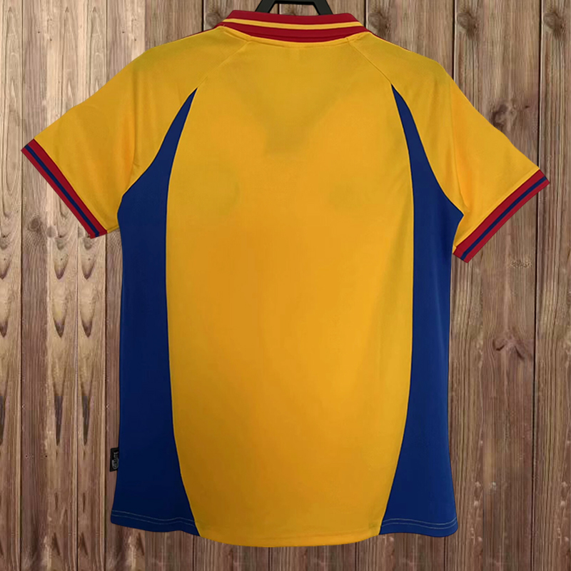Retro 2000 Romania home