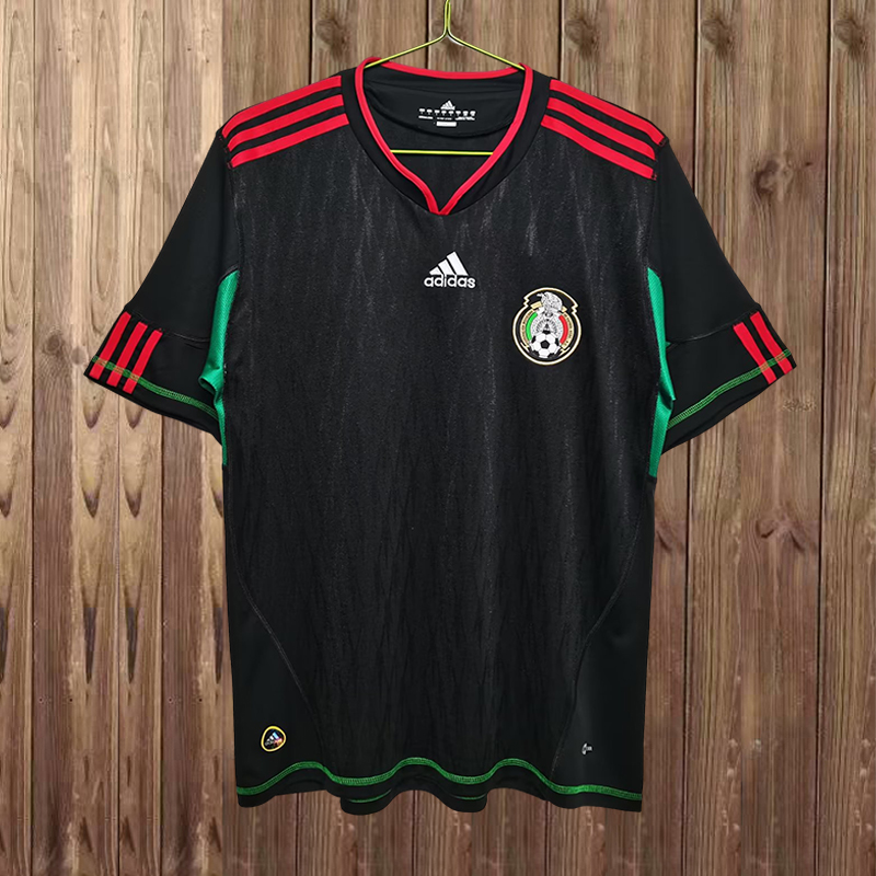 Retro 2010 Mexico Away