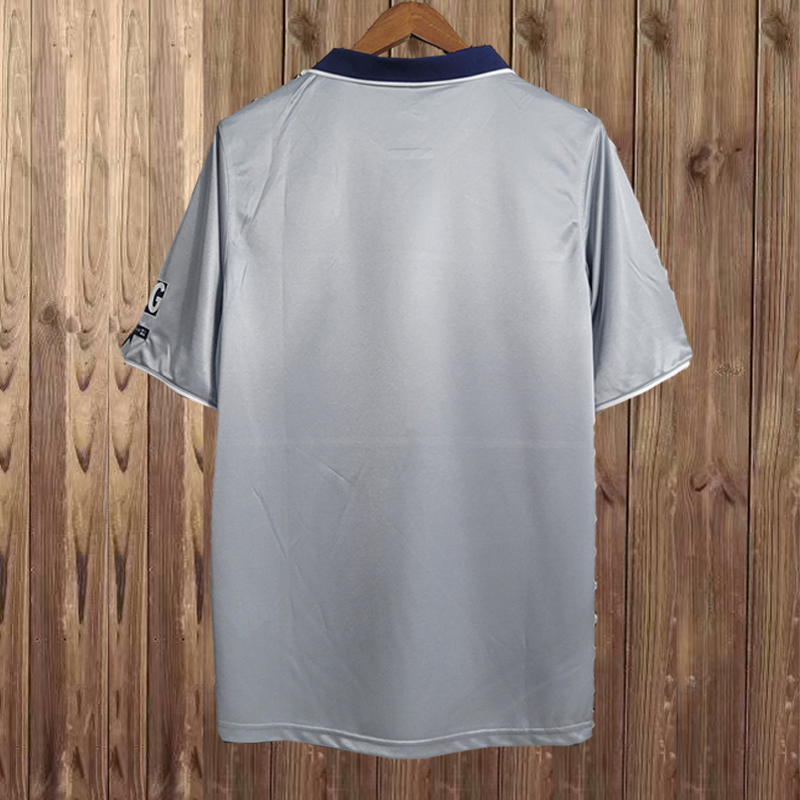 Retro 2000-2001 PSG Away