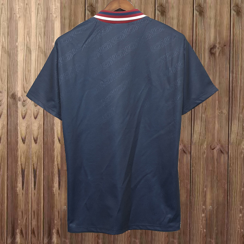 Retro 1994-1995 Ajax Away