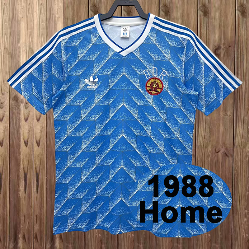 Retro 1988 East Germany Home