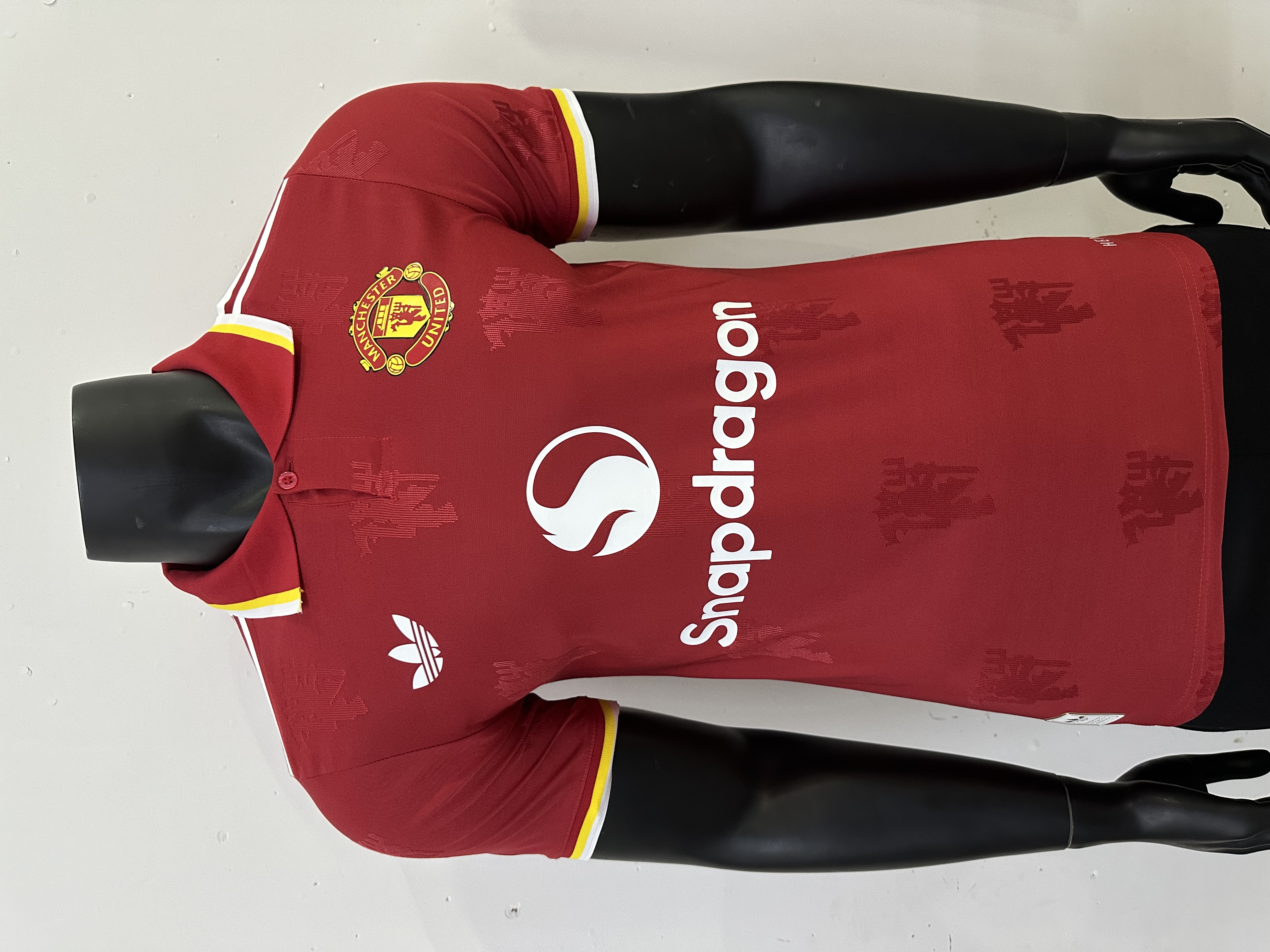 25-26 MNU player version jersey 1:1 Thai Quality Football Shirt