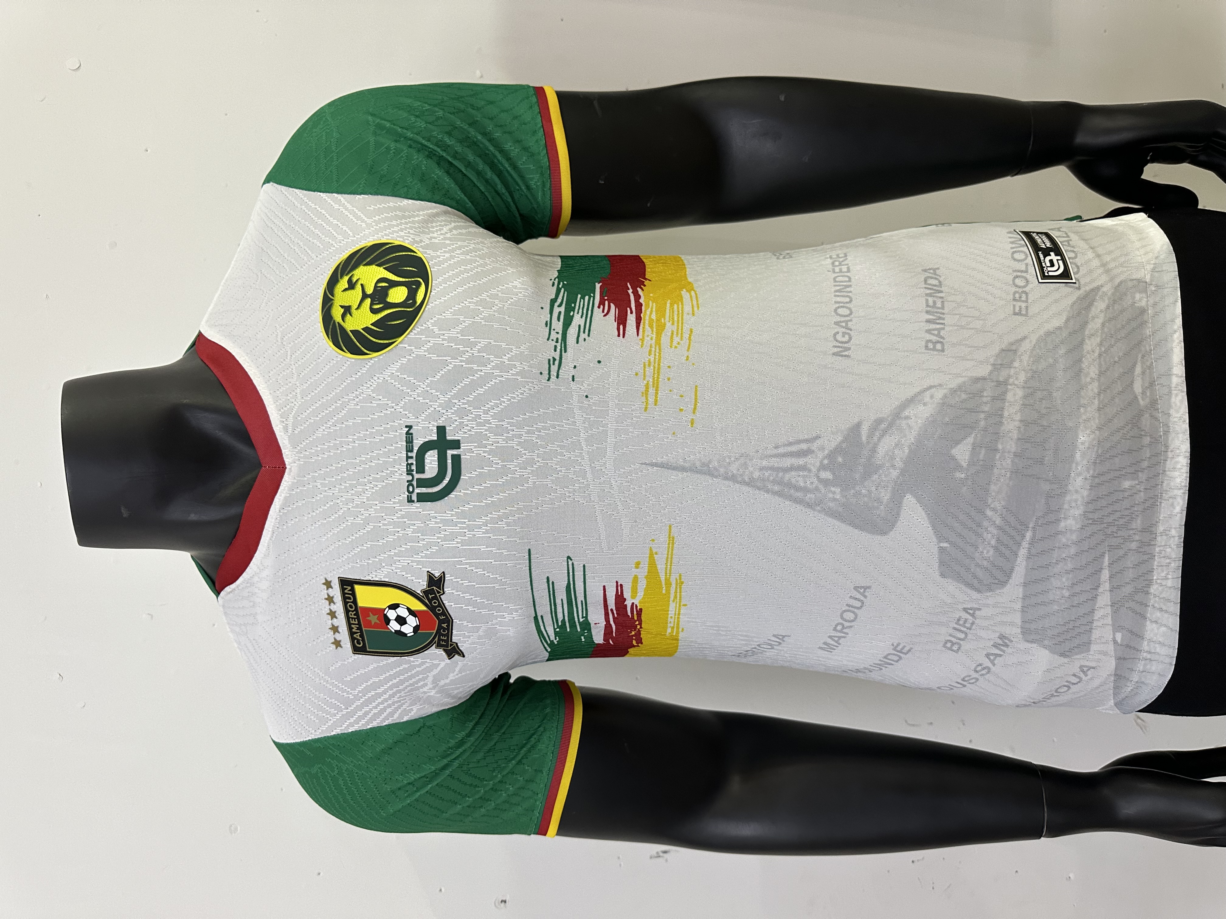 25-26 Cameroon white player version jersey 1:1 Thai Quality Football Shirt