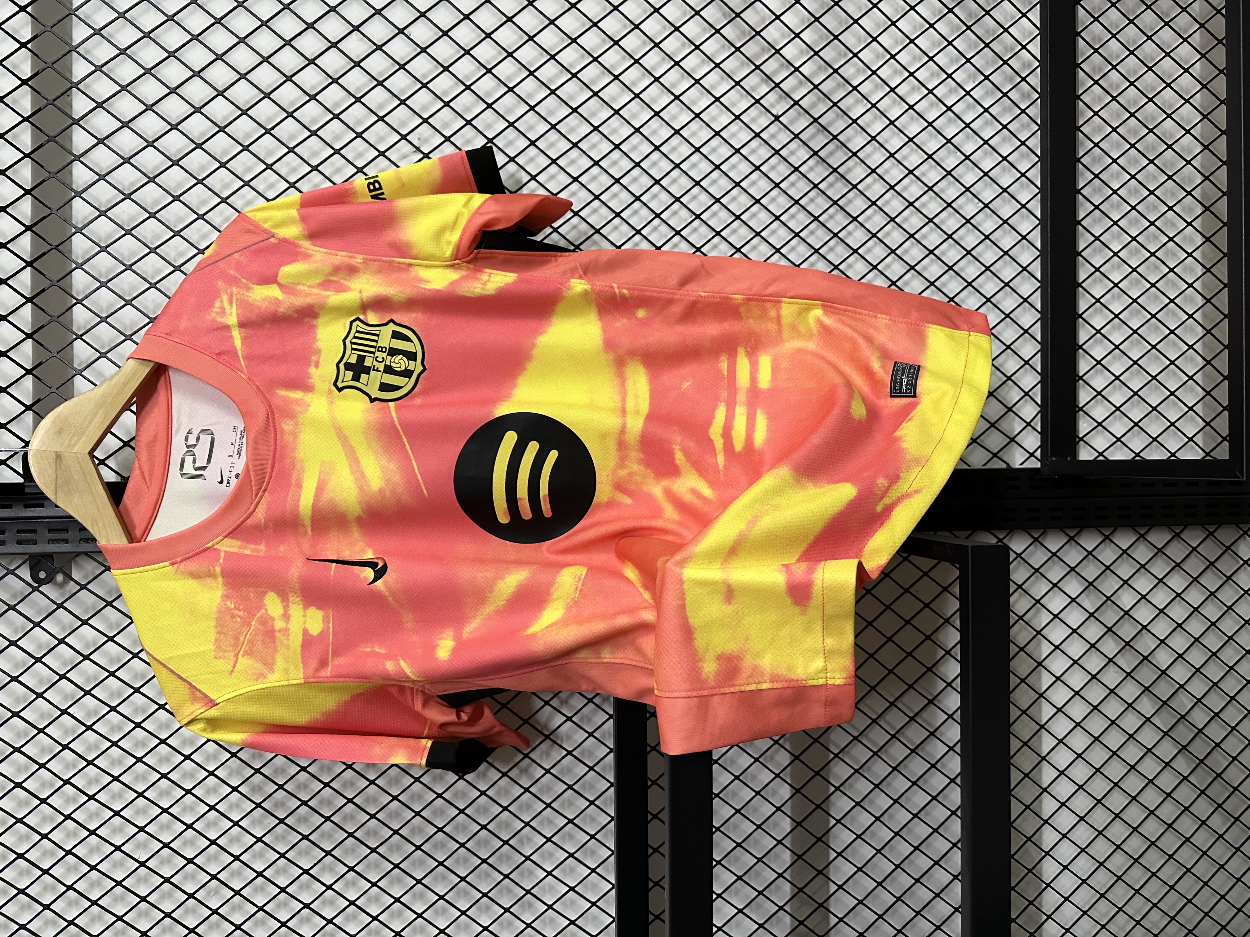 25-26 BAR training jersey 1:1 Thai Quality Football Shirt