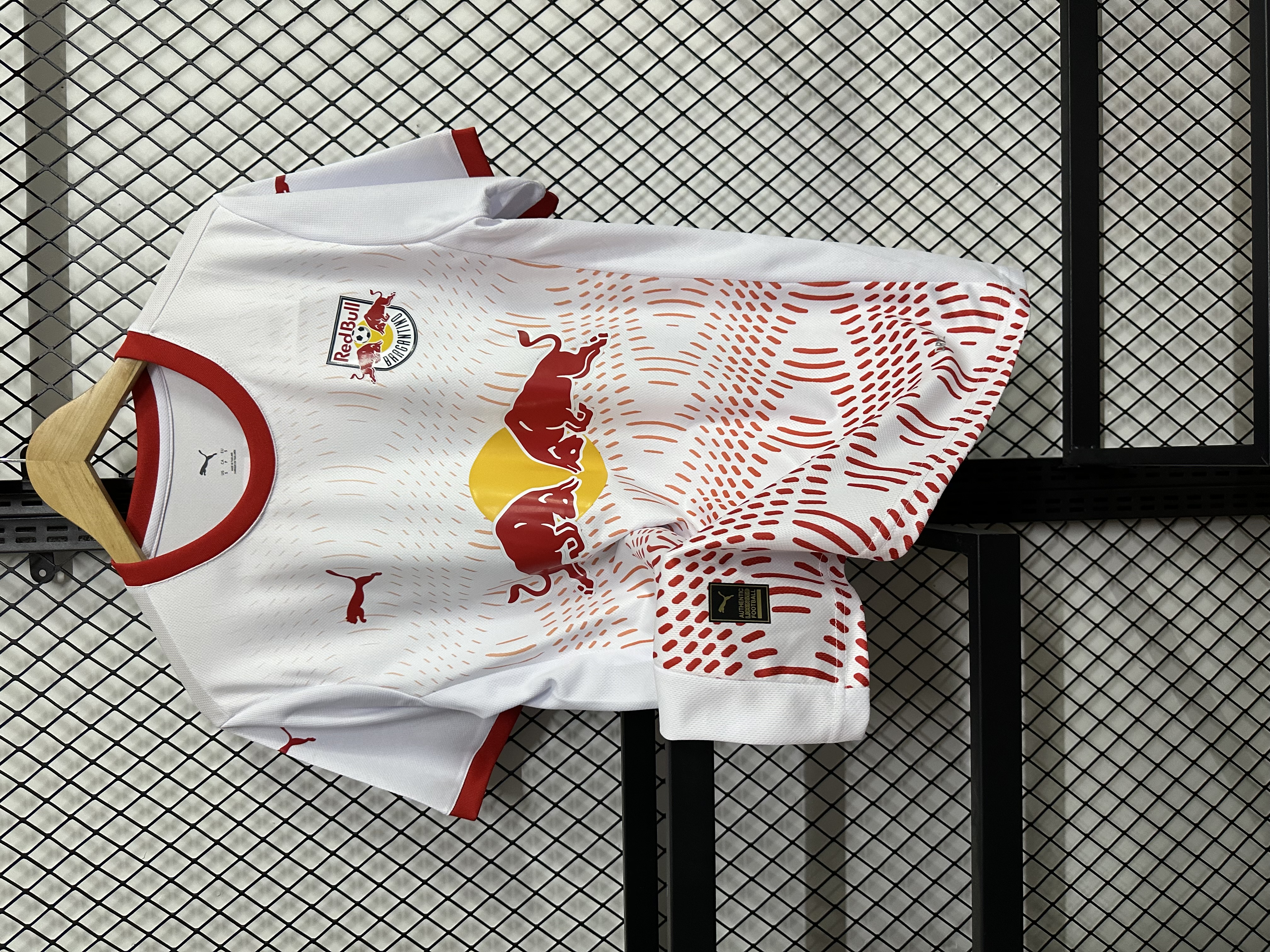 25-26 RB Leipzig home jersey 1:1 Thai Quality Football shirt