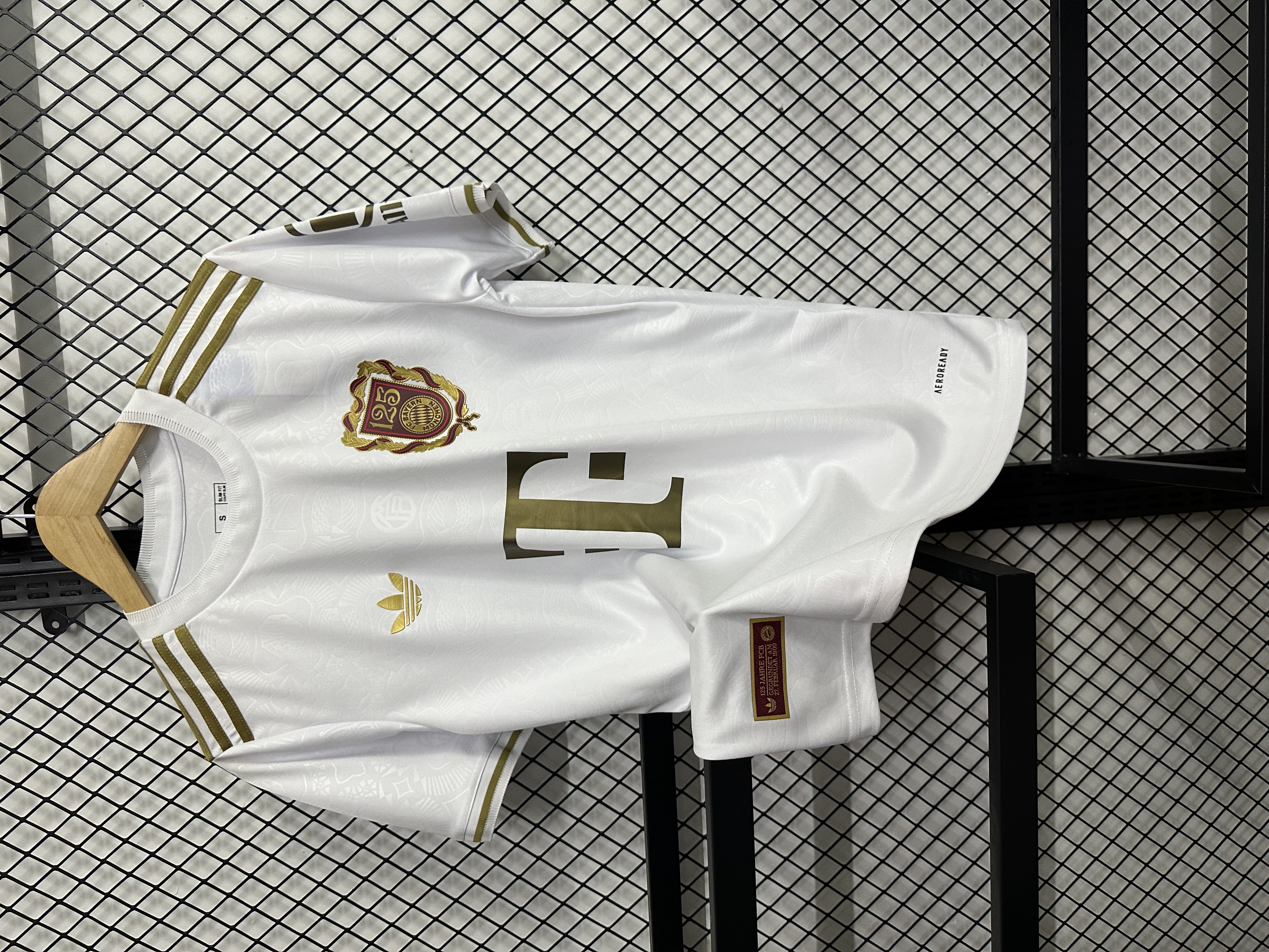 25-26 Bayern 125th anniversary jersey 1:1 Thai Quality Football shirt