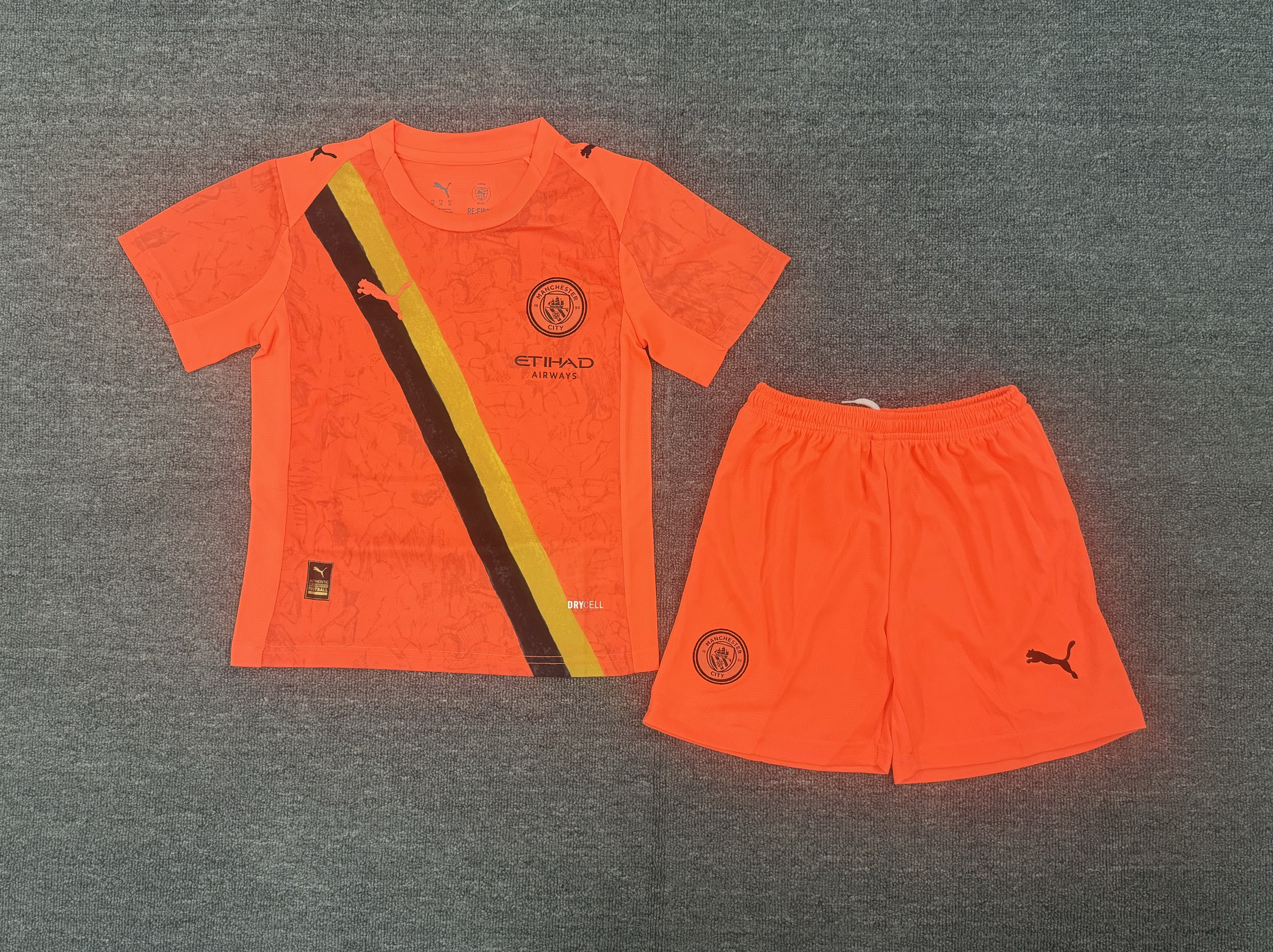 25-26 MCI orange goalkeeper Kids Suit  1:1 Thai Quality Football Kit