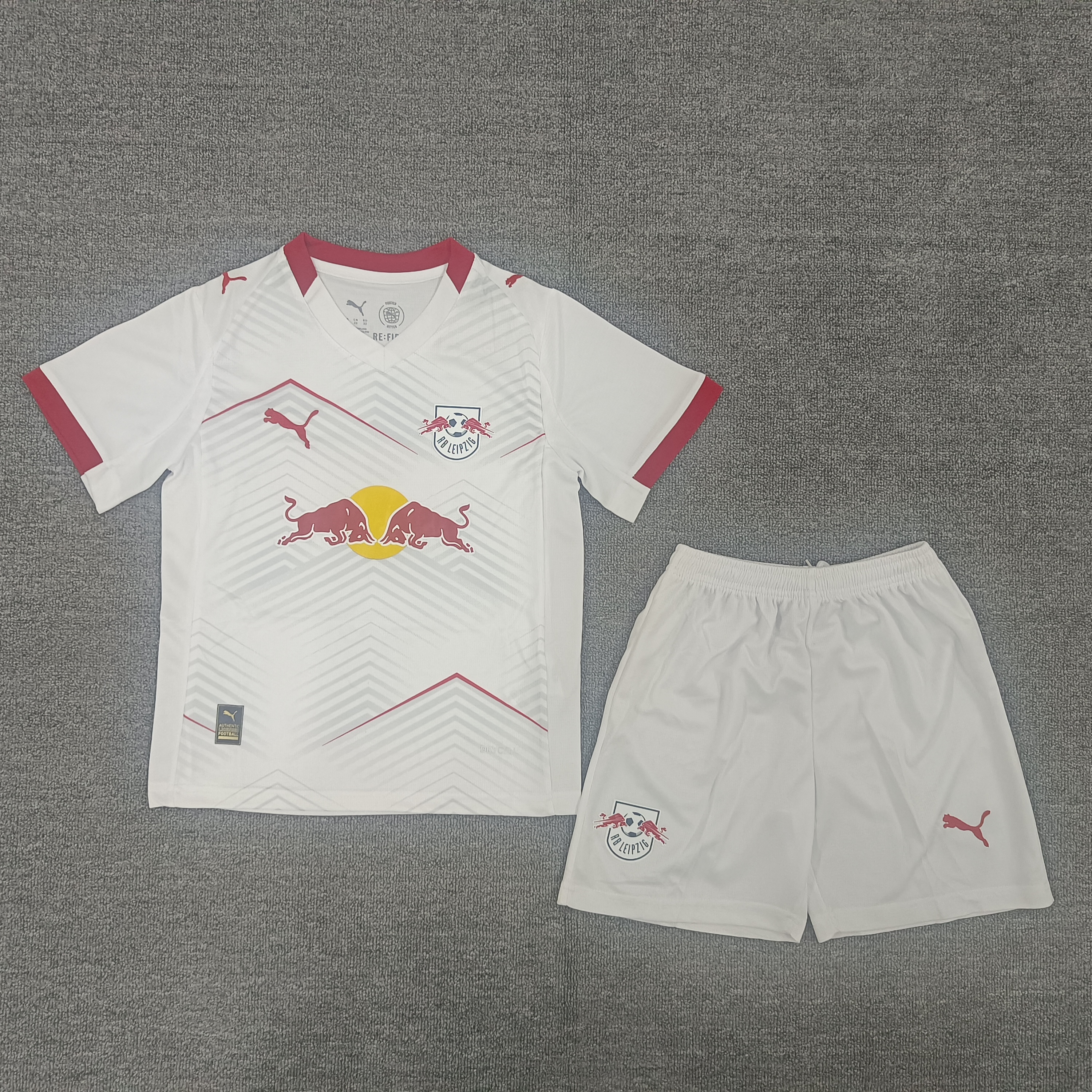 25-26 RB Leipzig Home Kids Suit  1:1 Thai Quality Football Kit
