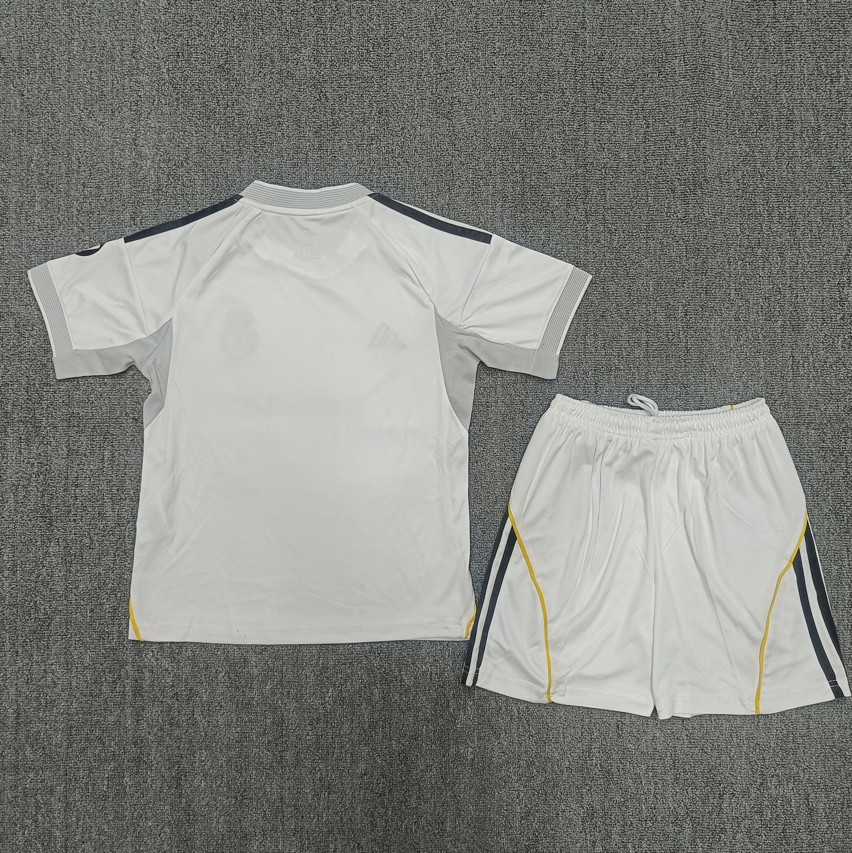 25-26 R MAD home Kids Suit 1:1 Thai Quality Football Kit