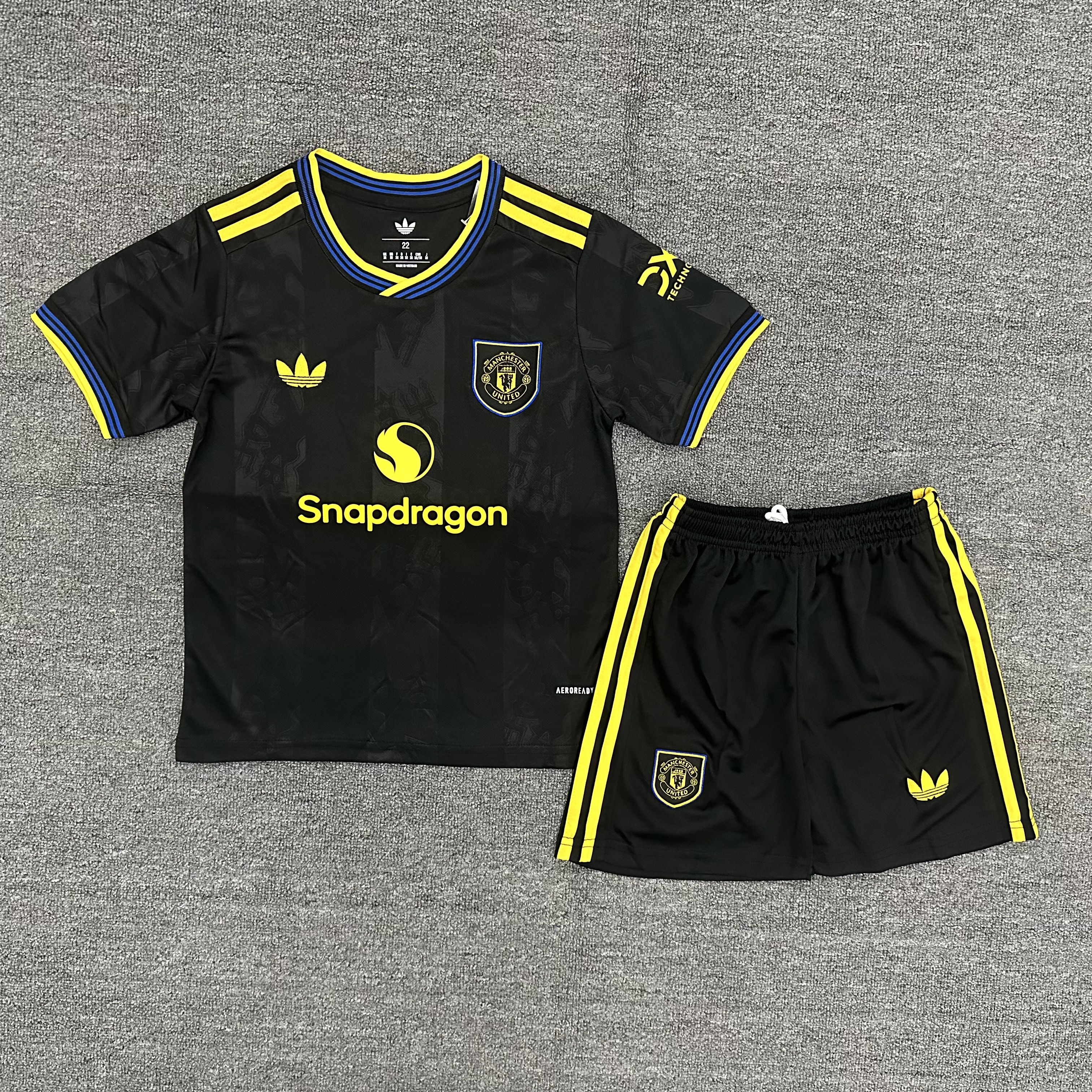 25-26 MNU Third Away Kids Suit  1:1 Thai Quality Football Kit