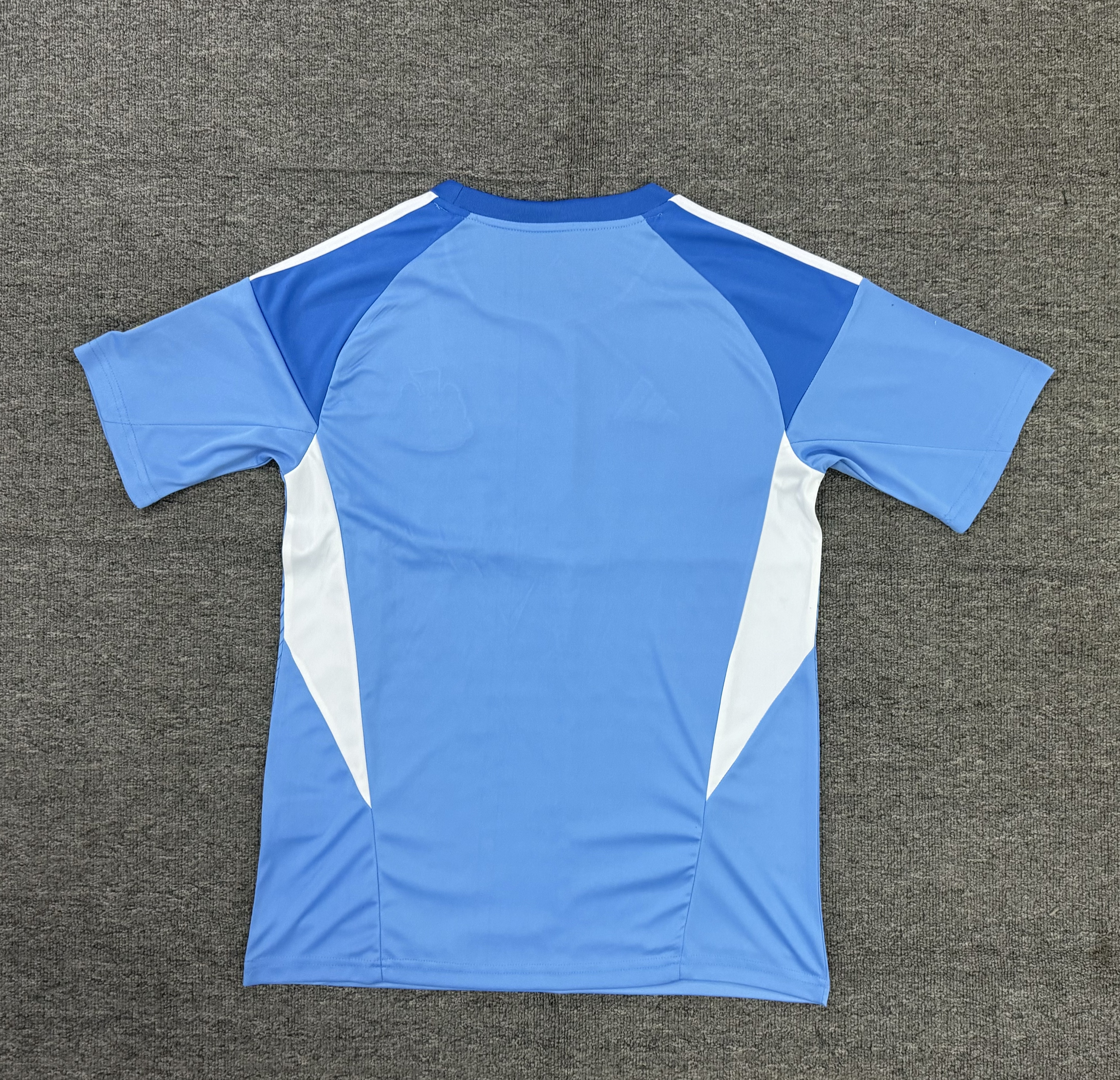 25-26 Newcastle Goalkeeper Soccer Jersey 1:1 Thai Quality Football shirt