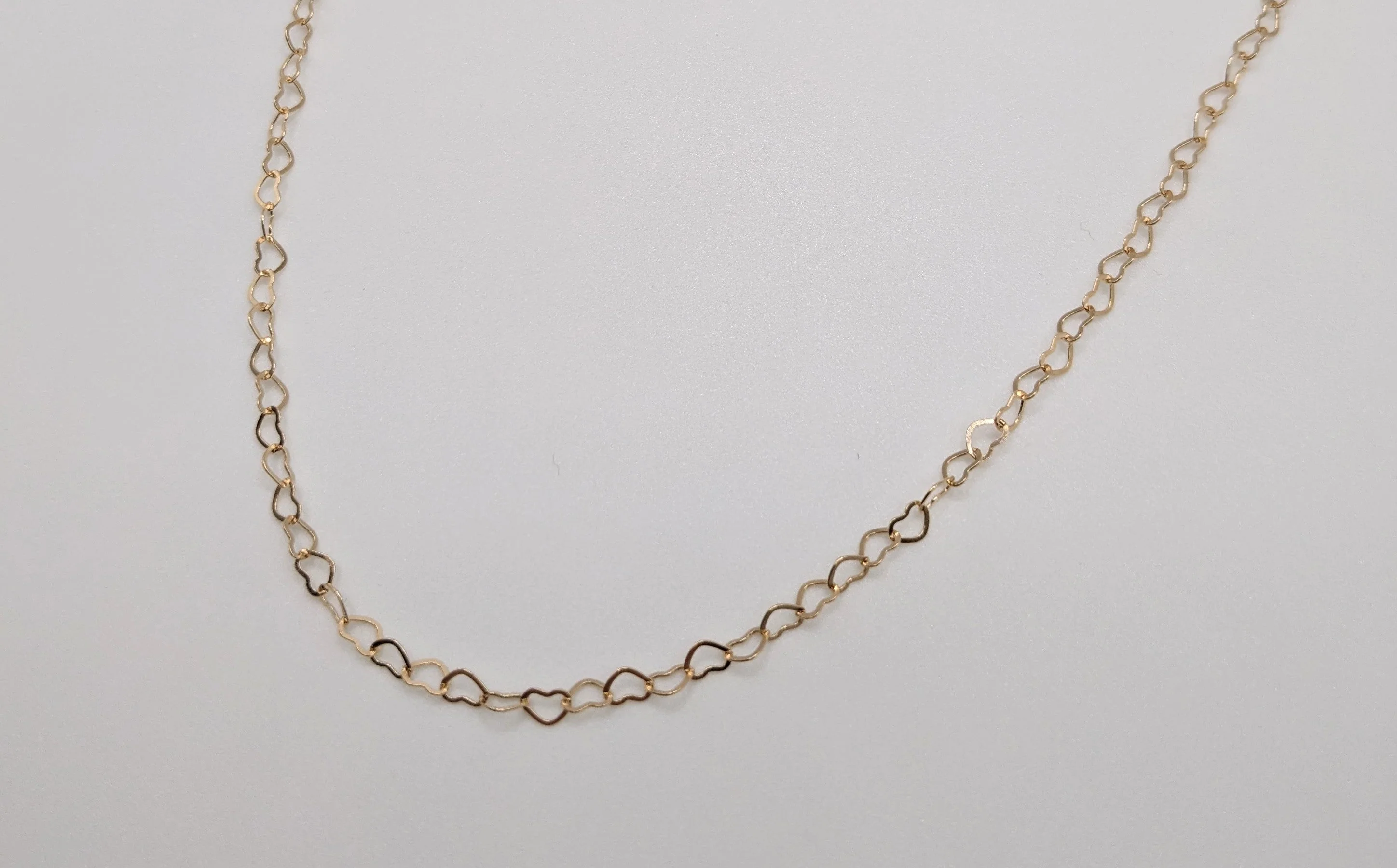 Tiny Hearts Chain Bracelet