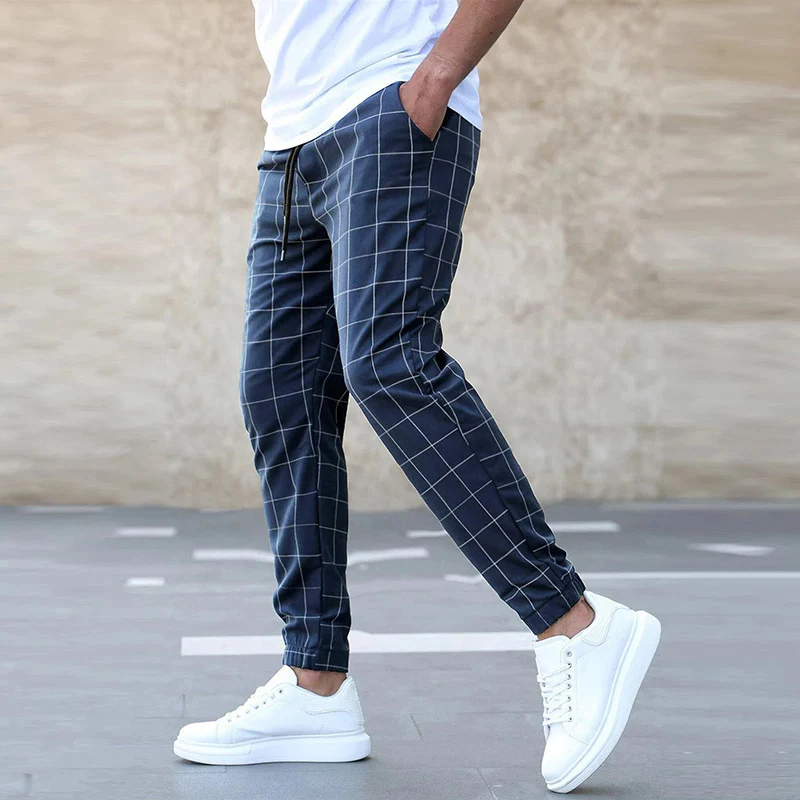 Fashionable men's casual pants