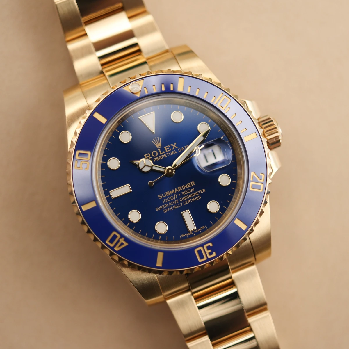 Submariner Date Solid 18k Yellow Gold Men's Watch 41mm