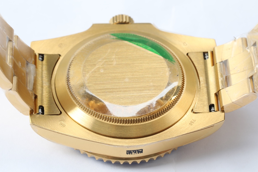 Submariner Date Black Dial Yellow Gold Men's Watch 41mm