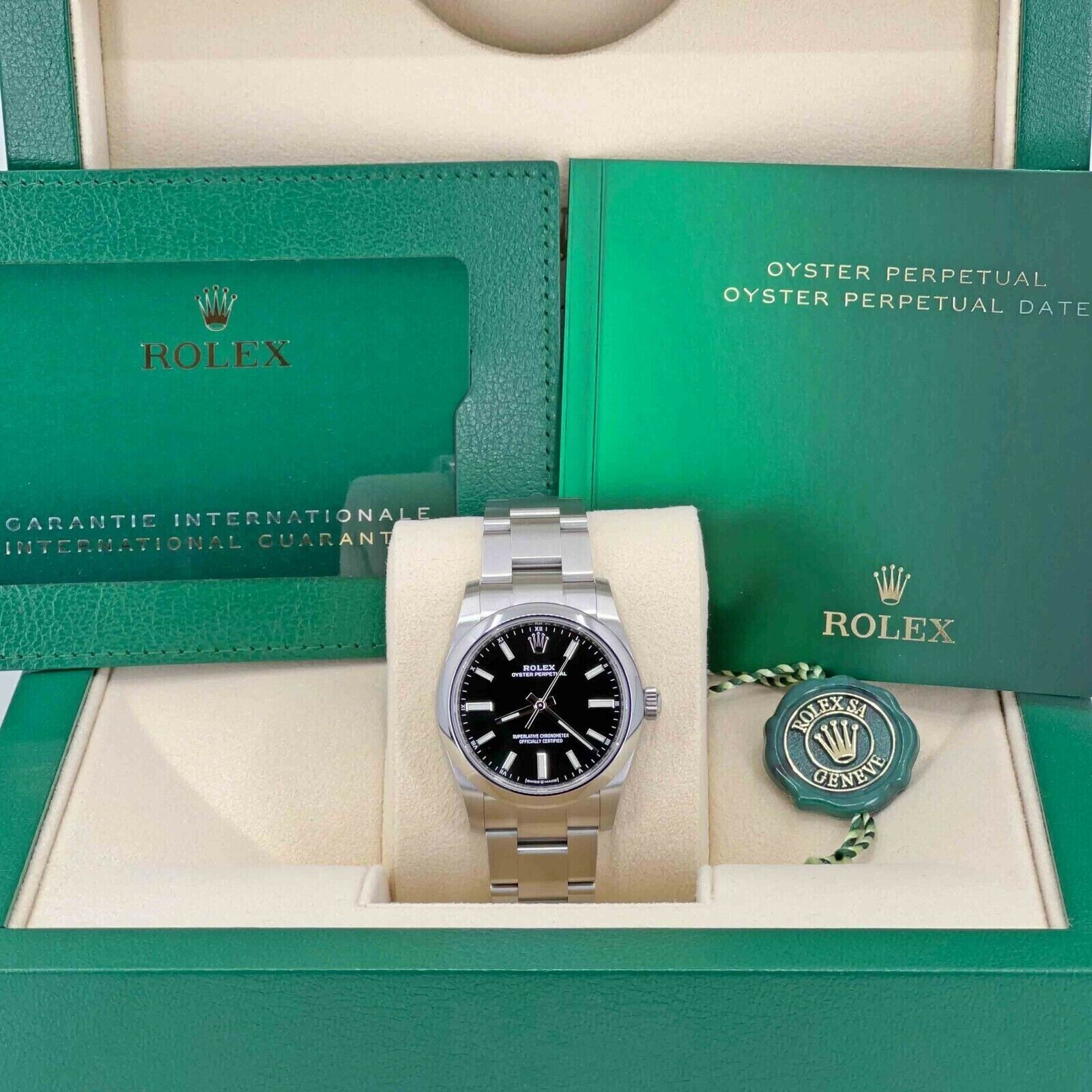 Rolex Oyster Perpetual 36 Black Dial Oyster Bracelet Watch 126000DONNA