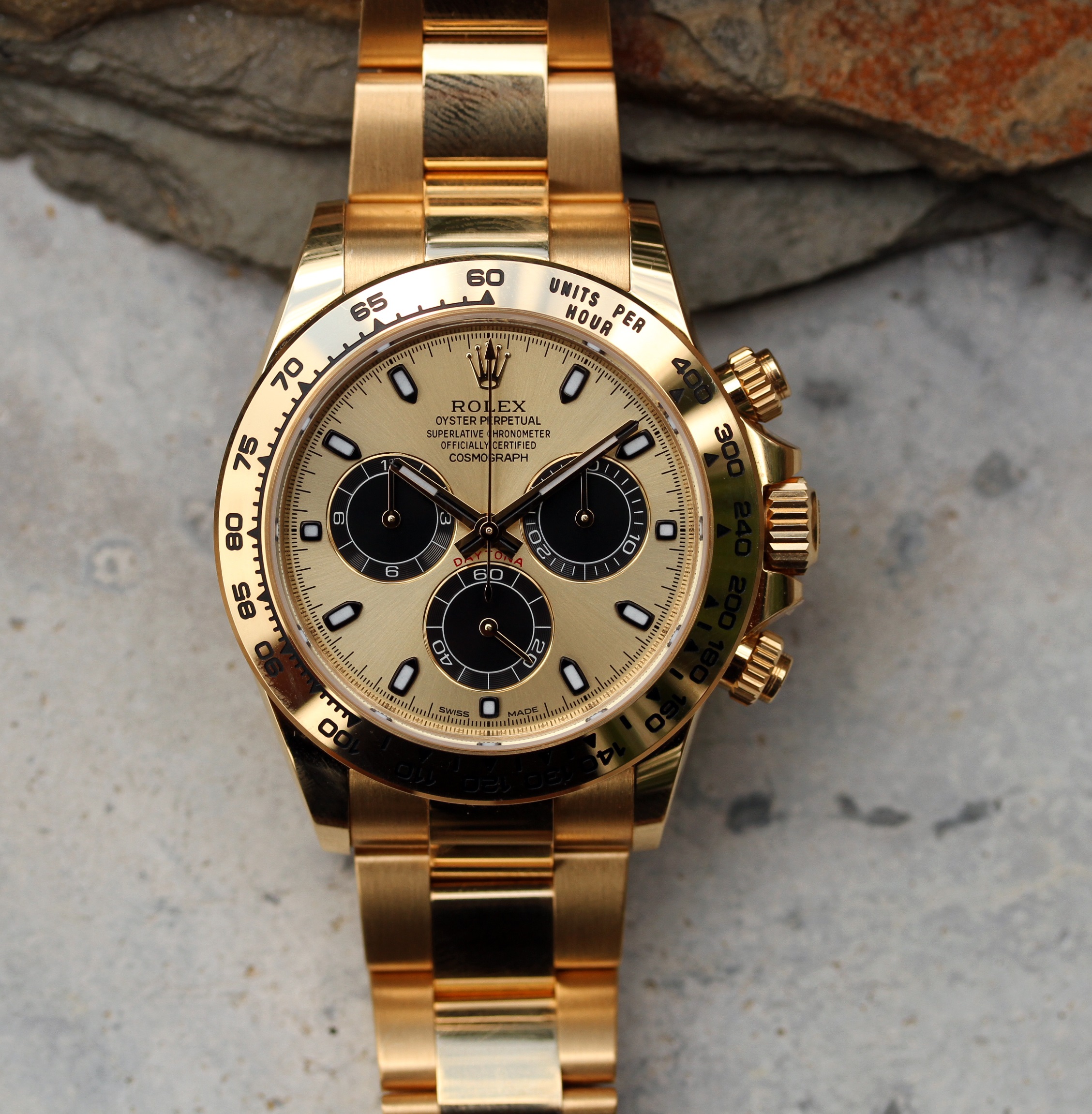 Rolex Daytona 18k Yellow Gold Oyster 40 mm 116508