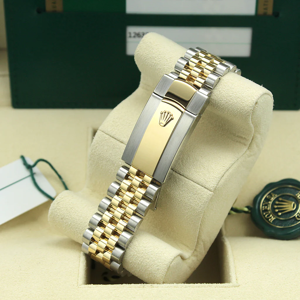 Rolex Datejust 41 Oystersteel Diamond-Set Dial m126334 Series