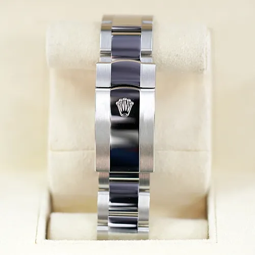 Datejust 41mm Oystersteel and white gold Men's Watch with blue dial