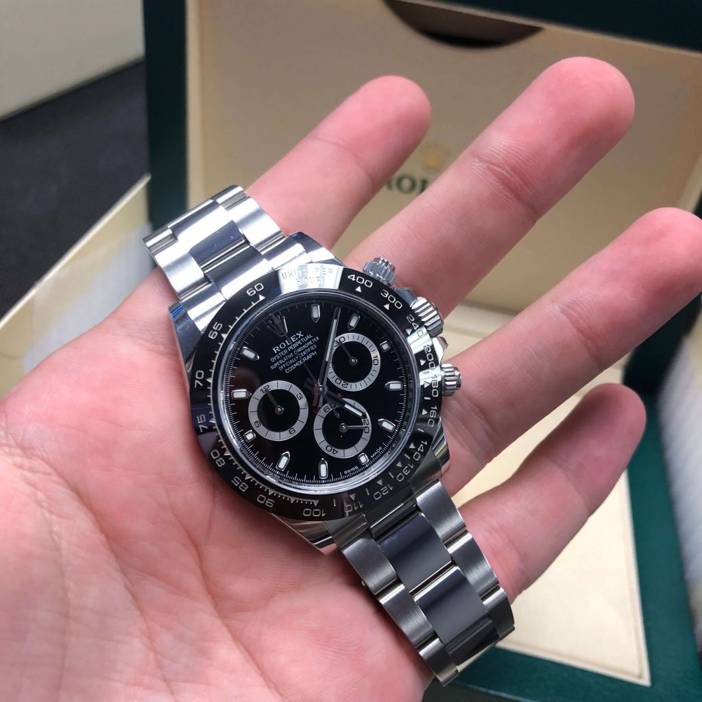 Rolex Cosmograph Daytona m116500ln Series White / Black 40 mm